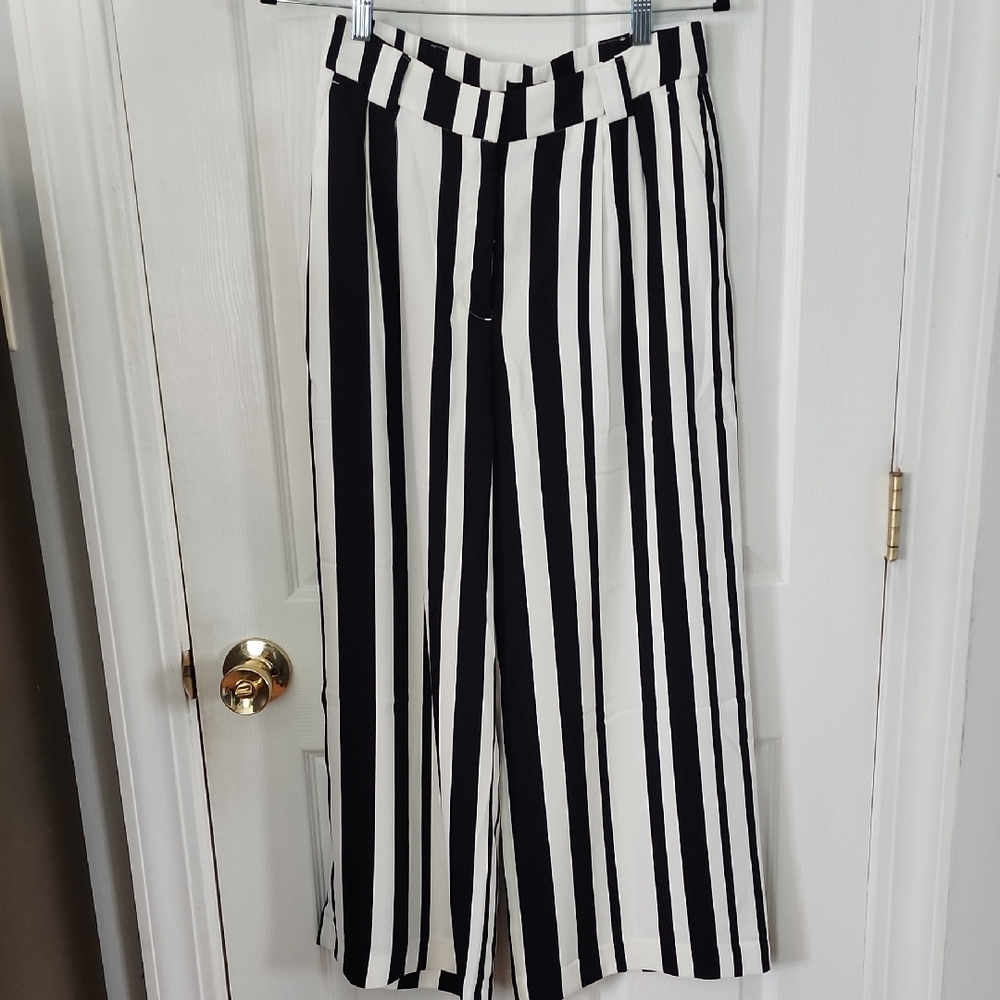 Express Black and White Vertical Stripe Wide-Leg Pants